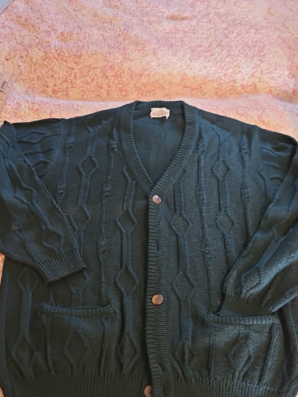 Men's Dark Green V-Neck Cable Knit Cardigan